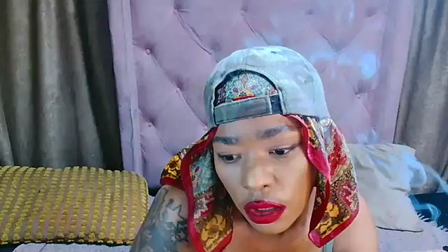 Snapshot of AFRICANGODDESSXXX chatting on 06/26/26, 11:31 AFRICANGODDESSXXX online show from 06/26/26, 11:31