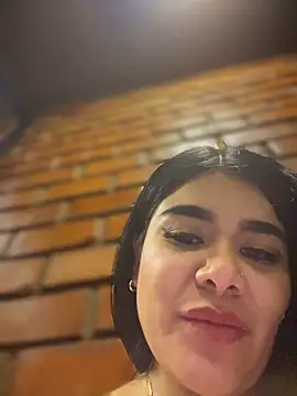 Snapshot of Insane_Issa chatting on 01/31/25, 02:26 Insane Issa online show from 01/31/25, 02:26