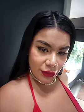 Snapshot of Insane_Issa chatting on 09/23/25, 03:37 Insane Issa online show from 09/23/25, 03:37