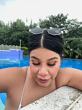 Insane Issa online show from 02/26/26, 07:13