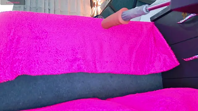 NathaxaLeans online show from 11/24/25, 11:54