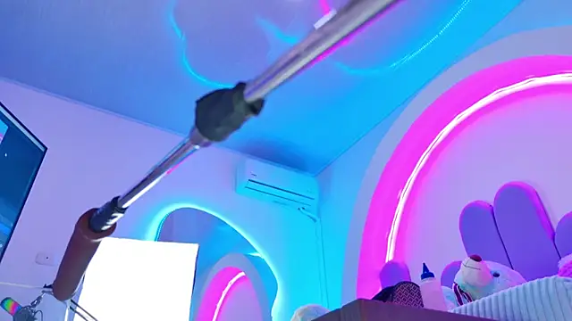 NathaxaLeans online show from 03/23/26, 11:47