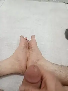 Hardapple01 online show from 02/28/25, 09:15