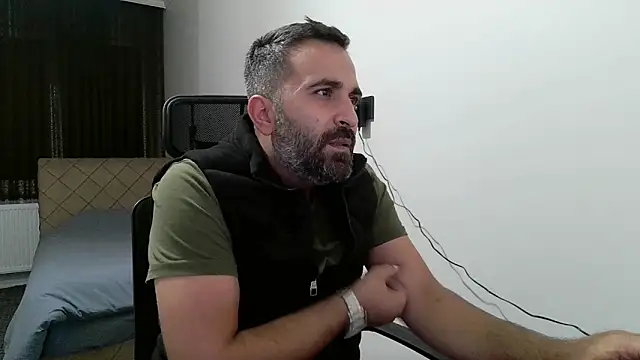 tgltplsr online show from 10/12/25, 08:41