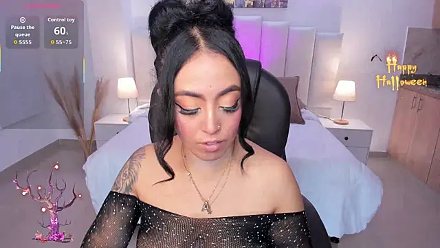 kim thompson 1 online show from 10/28/25, 10:41