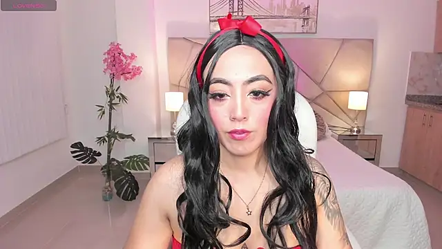 kim thompson 1 online show from 12/01/25, 11:04