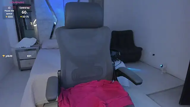 LunaBaker-1 online show from 03/22/25, 12:17