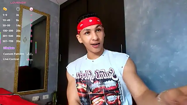 liuscast22 online show from 11/04/25, 05:23