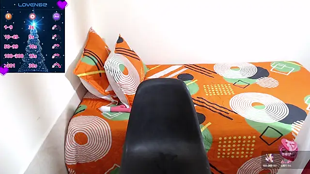 Dayanna 11 online show from 12/10/24, 11:40