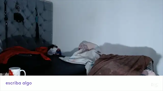 Snapshot of KaiicyQuuen chatting on 12/24/24, 02:01 KaiicyQuuen online show from 12/24/24, 02:01