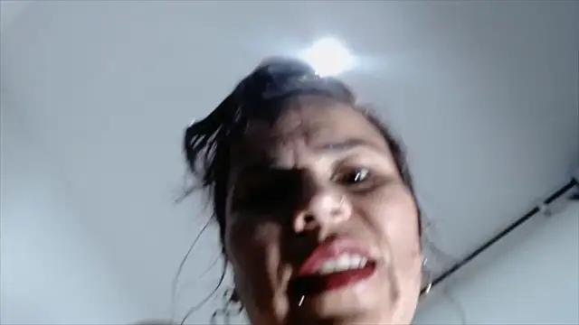 Snapshot of KaiicyQuuen chatting on 01/31/25, 11:03 KaiicyQuuen online show from 01/31/25, 11:03