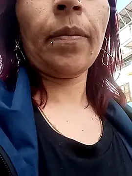 Snapshot of KaiicyQuuen chatting on 02/05/25, 02:05 KaiicyQuuen online show from 02/05/25, 02:05