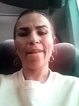 Snapshot of KaiicyQuuen chatting on 02/14/25, 08:59 KaiicyQuuen online show from 02/14/25, 08:59