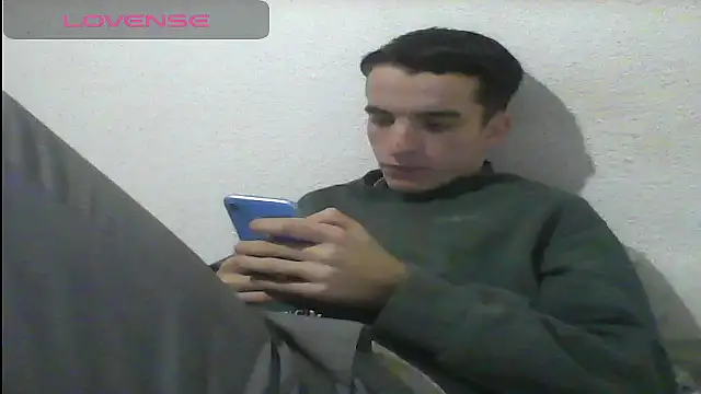 Tombgy07 online show from 02/15/25, 08:22