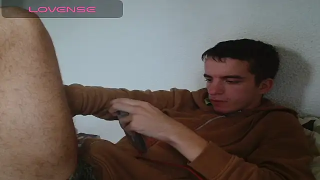 Tombgy07 online show from 09/13/25, 04:40