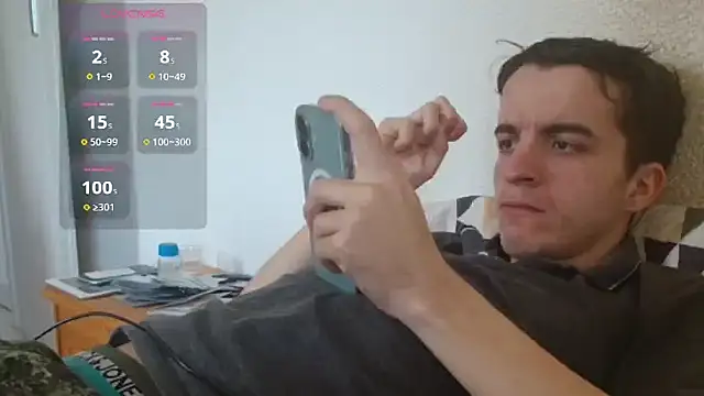 Tombgy07 online show from 04/20/26, 11:24