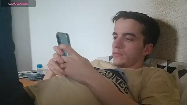 Tombgy07 online show from 04/22/26, 01:34