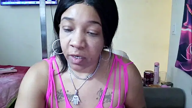 YasmineMinaj online show from 11/14/25, 03:22