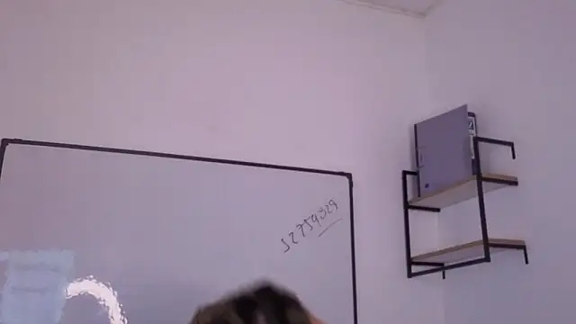 Isabella lt online show from 02/21/26, 11:00