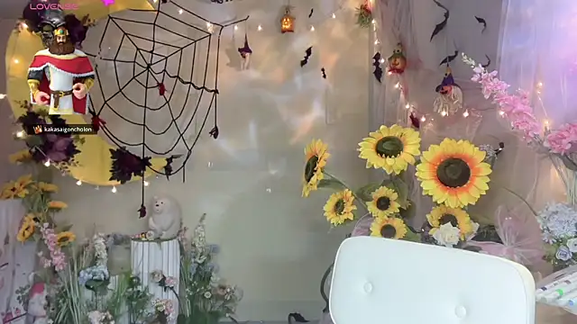 Your-Sunshine online show from 10/25/25, 05:19