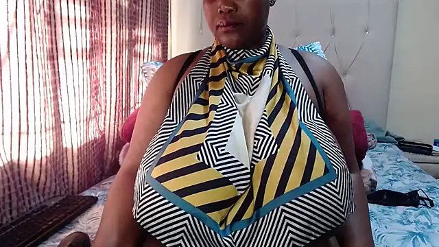 CHOCOLATEDARKBUSTYX online show from 05/29/26, 02:15