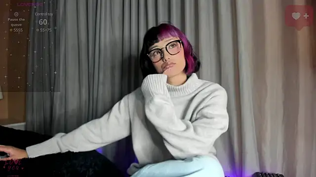 tati cardenas online show from 03/01/25, 04:37