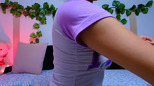 tati cardenas online show from 10/01/25, 05:02