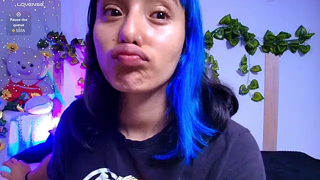 tati cardenas online show from 12/23/25, 05:05