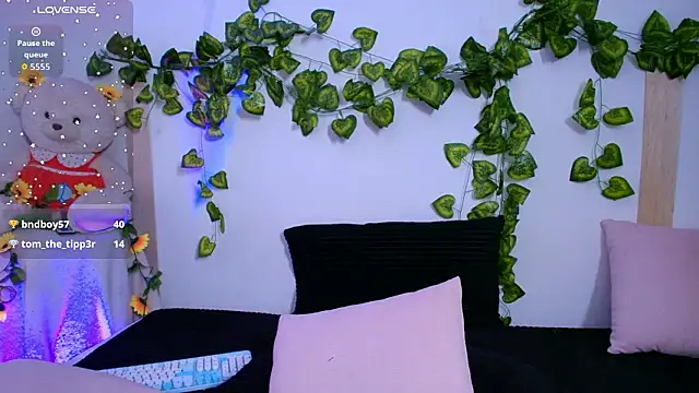 tati cardenas online show from 02/03/26, 06:22