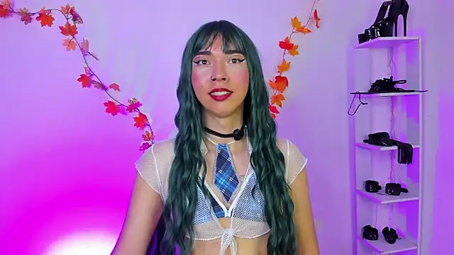 sofi elfqueen online show from 03/26/26, 11:10