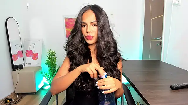 camille-rose online show from 09/15/25, 08:31