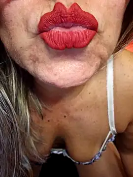 madame tesuda0 online show from 03/20/25, 09:35