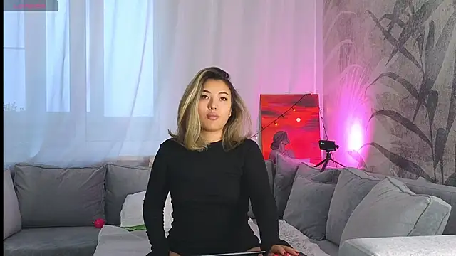 Snapshot of lily__foster chatting on 01/11/25, 06:45 lily  foster online show from 01/11/25, 06:45