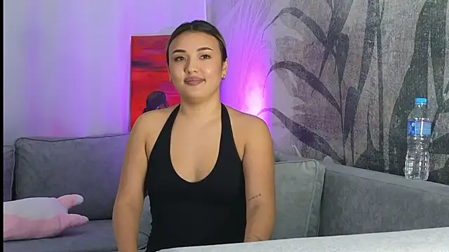 Snapshot of lily__foster chatting on 03/04/25, 01:38 lily  foster online show from 03/04/25, 01:38