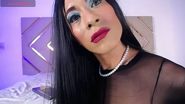 Raven foxter1 online show from 03/01/25, 09:15