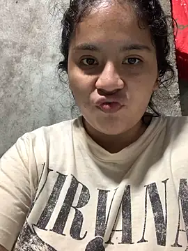 Snapshot of moncerrat_luna chatting on 01/26/25, 11:06 moncerrat luna online show from 01/26/25, 11:06