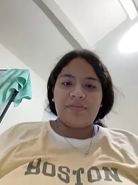 Snapshot of moncerrat_luna chatting on 02/25/25, 11:11 moncerrat luna online show from 02/25/25, 11:11