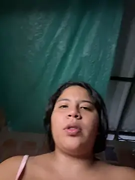 Snapshot of moncerrat_luna chatting on 03/20/25, 10:29 moncerrat luna online show from 03/20/25, 10:29