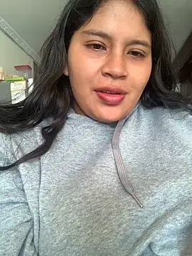 Snapshot of moncerrat_luna chatting on 10/07/25, 09:23 moncerrat luna online show from 10/07/25, 09:23