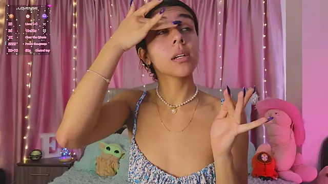 Emiily Scott1 online show from 01/28/25, 01:59