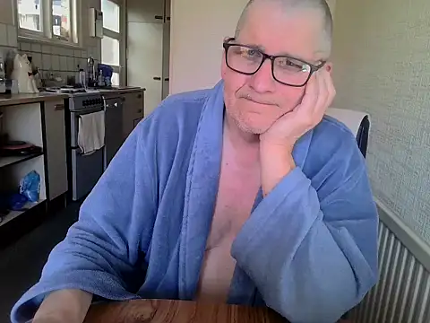 daddyflash online show from 04/08/26, 09:20