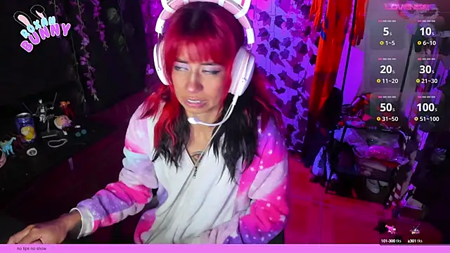 Roxanbunny1 online show from 02/10/25, 04:30