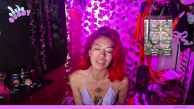 Roxanbunny1 online show from 02/15/25, 10:31