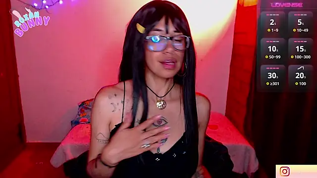 Roxanbunny1 online show from 09/27/25, 11:54