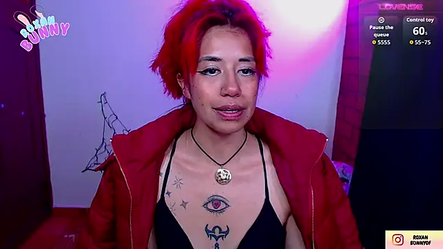 Roxanbunny1 online show from 10/01/25, 05:35