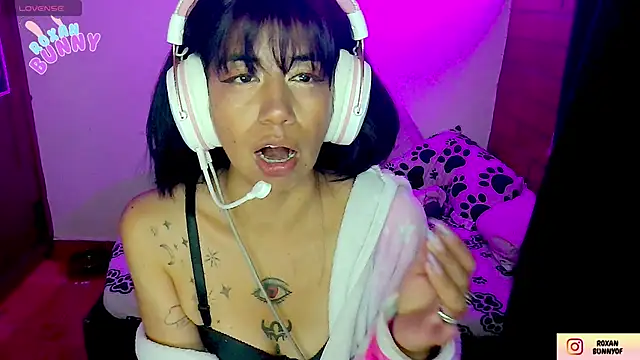 Roxanbunny1 online show from 11/07/25, 04:12