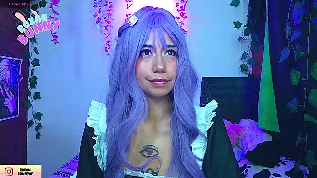 Roxanbunny1 online show from 12/23/25, 03:59