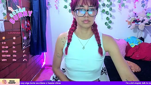 Roxanbunny1 online show from 05/02/26, 12:59