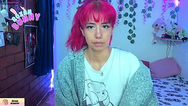 Roxanbunny1 online show from 06/08/26, 02:56