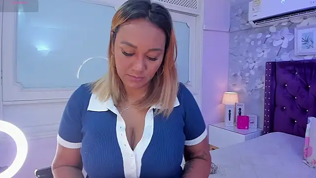 dalila salazar online show from 04/25/26, 03:20